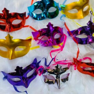 🎭 Plastic Half Cut Party Face Mask