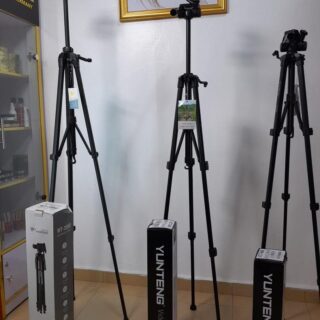 3560 Professional Tripod Stand