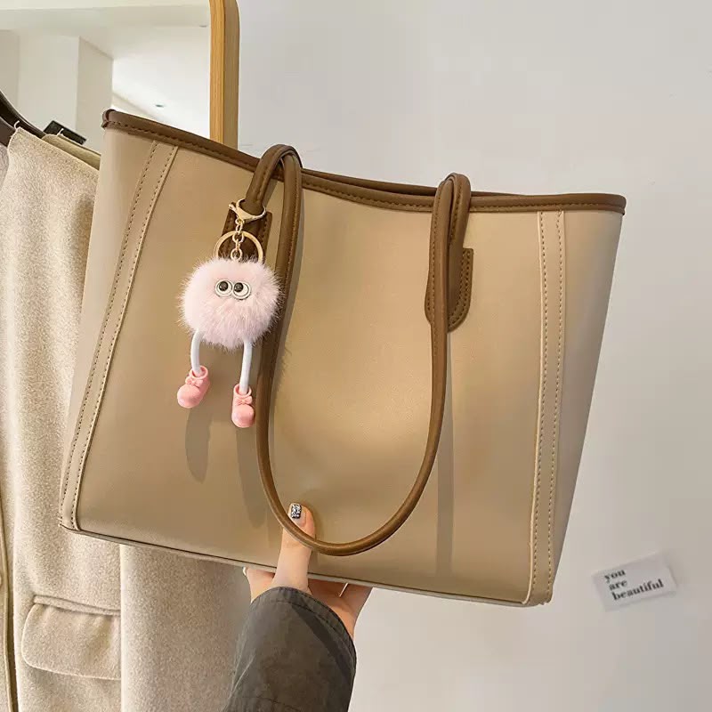 Quality Retro Designer Pure Leather Tote Bag with Labubu 👜